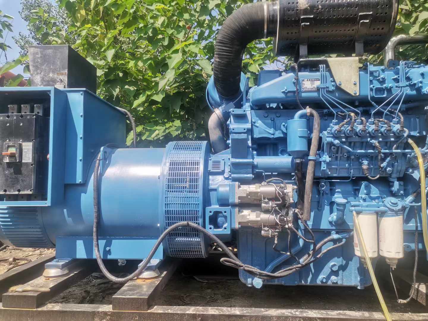 双阳详细说明降低 800kW 柴油发电机输出电流波动的方法