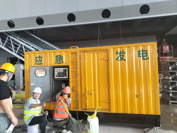 双阳怎样判断空气滤清器是否需要更换？